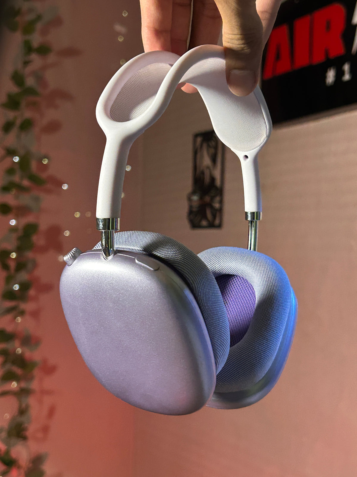 Airpods MAX —Apple Nearest Headphones !